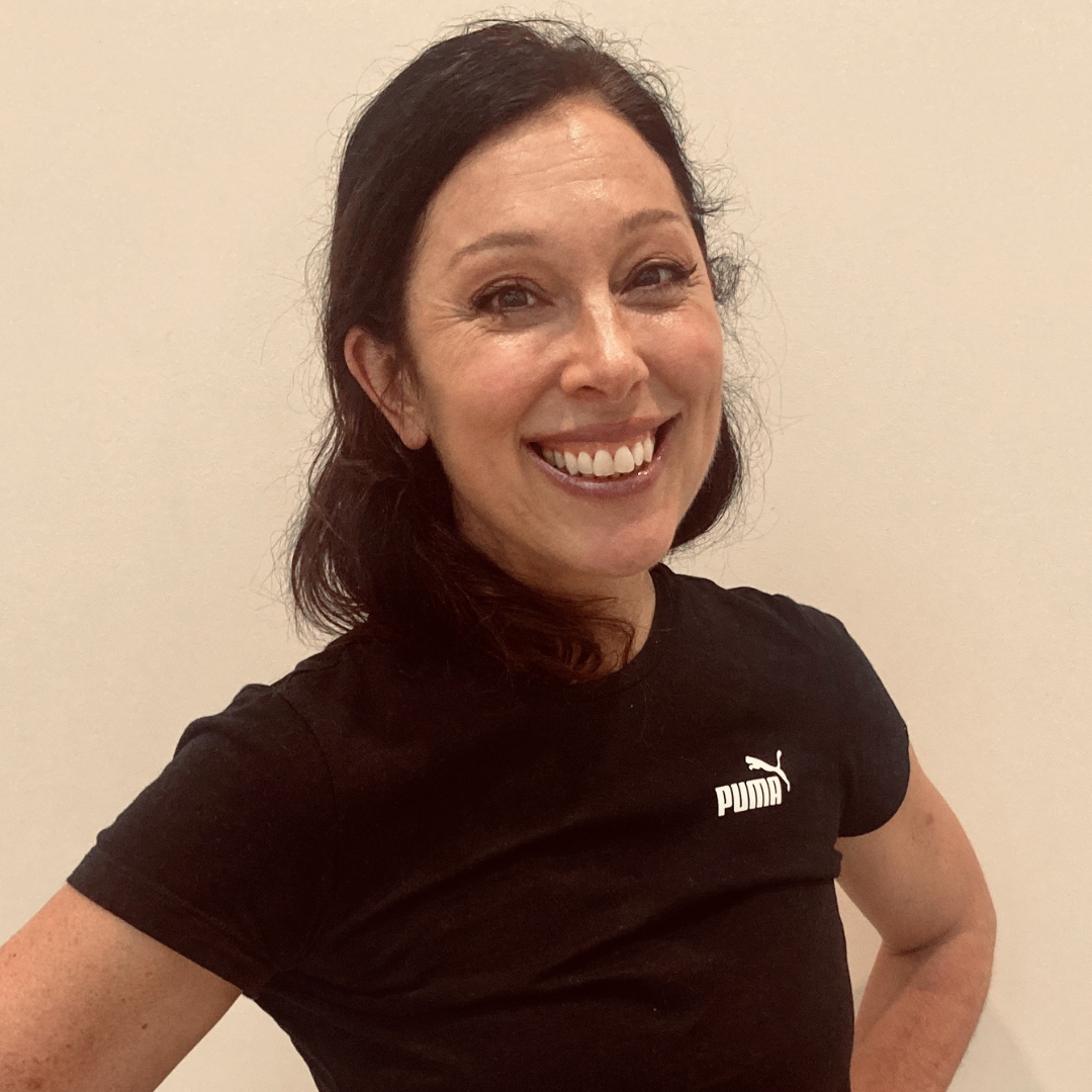 Rebecca – Personal Trainer Rebecca Personal Trainer in uniform